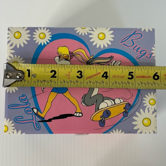 Bugs & Lola Musical Jewelry Box 1997 Renewed from WB 1935"Merrily We Roll Along" - Picture 12 of 14